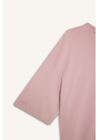 DeFacto %100 Pamuk Oversize Geniş Kalıp Bisiklet Yaka Basic Düz Kısa Kollu Tişört T7037AZ25SMPR347 DeFacto %100 Pamuk Oversize Geniş Kalıp Bisiklet Yaka Basic Düz Kısa Kollu Tişört T7037AZ25SMPR347