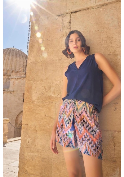 Monamise Kadın Etnik Desenli Sıfır Kol Şort Takımı 23057 Çok Renkli Monamise Kadın Etnik Desenli Sıfır Kol Şort Takımı 23057 Çok Renkli
