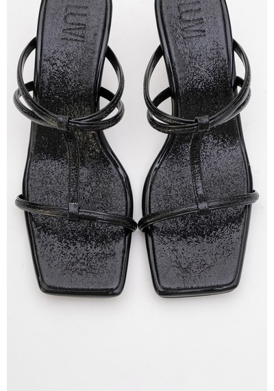 Luvishoes Luvi Shoes Mocha Siyah Desenli Kare Burunlu İnce Bantlı Kadın Topuklu Terlik Siyah Luvishoes Luvi Shoes Mocha Siyah Desenli Kare Burunlu İnce Bantlı Kadın Topuklu Terlik Siyah