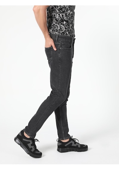 Colin's 041 Danny Düşük Bel Dar Paça Slim Fit Jean Erkek Jean Pantolon CL1052088_Q1.V1_DN41235 Çok Renkli