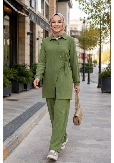 Hb Harma Time Butik Kadın Düğmeli Kuşaklı Çilek Kumaş Tunik Pantolon Haki İkili Takım
