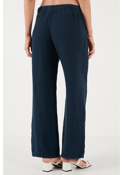 Lela Relaxed Fit Normal Bel Geniş Paça Çift Cepli Keten Bayan Pantolon 668Yp4991 Lacivert Lela Relaxed Fit Normal Bel Geniş Paça Çift Cepli Keten Bayan Pantolon 668Yp4991 Lacivert