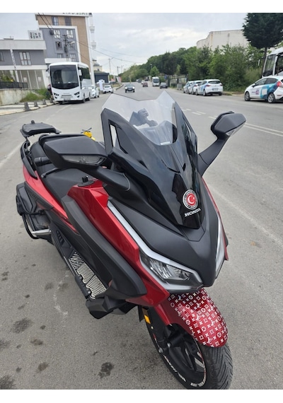 Motocam Honda Forza 250 Ön Cam 2021-2026 Model 43cm Şeffaf Renkli 4mm