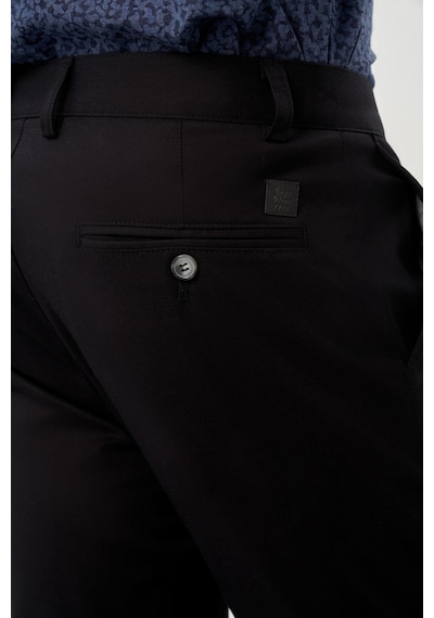 İmza Siyah Kendinden Desenli Bez Ayağı Pamuklu Yan Cep Slim Fit Casual Pantolon 1003245168 Siyah İmza Siyah Kendinden Desenli Bez Ayağı Pamuklu Yan Cep Slim Fit Casual Pantolon 1003245168 Siyah