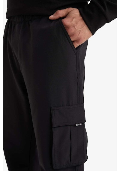 Defacto Defactofit Standart Fit Kargo Cepli Standart Paça Dokuma Sporcu Jogger F2308ax25wnbk81 Siyah