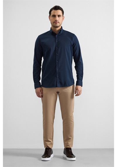 Süvari Lacivert Regular Düğmeli Yaka Düz Cepsiz Casual Gömlek Gm2025300051-m09 Lacivert Süvari Lacivert Regular Düğmeli Yaka Düz Cepsiz Casual Gömlek Gm2025300051-m09 Lacivert
