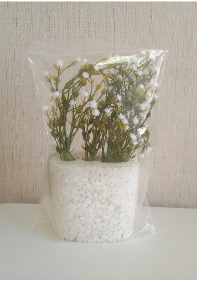Vazoda Beyaz Yapay Çiçek Dekoratif Deniz Taşı El Yapımı Vazo Dahil 10 x 5 x 14 CM