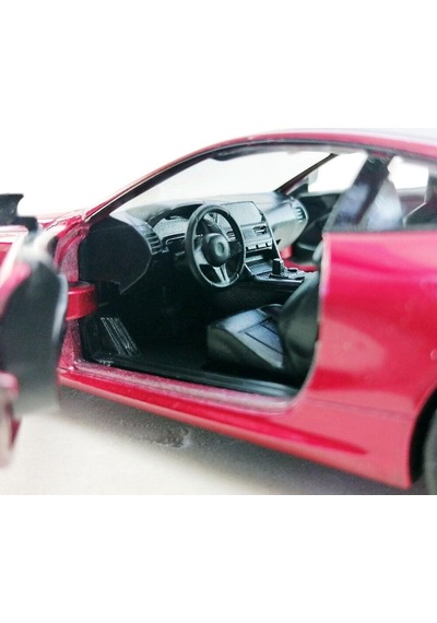 Kinsmart Bmw M8 Competition Coupe 1:38 Kırmızı Çek Bırak Model Araba