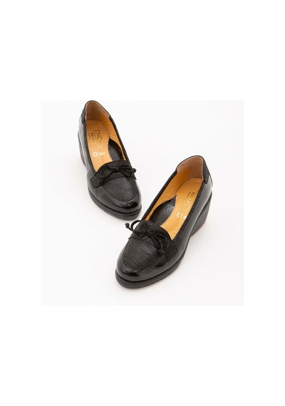 Relax Anatomic Kadın Hakiki Deri Siyah Comfort Ayakkabı 611 F2213-312 Byn Ayk Y22 Black Siyah