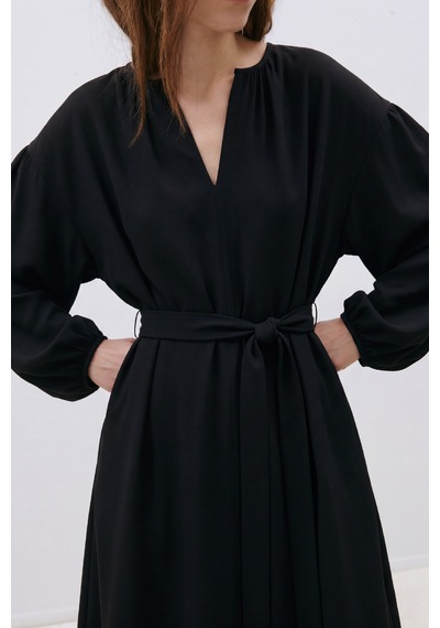 Suud Collection Siyah Meggie V Yaka Uzun Elbise