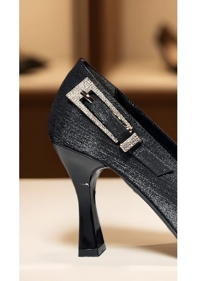 Altın Pabuç Kadın Topuklu Ayakkabı - Siyah Stiletto, Gardırobun Vazgeçilmez Parçası Siyah