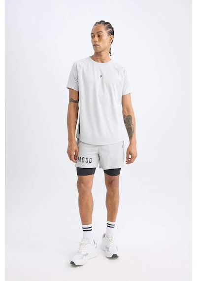 DeFactoFit Slim Fit Dar Kesim Fermuarlı Telefon Cepli Sporcu Taytlı Şort Z2147AZ25SPGR91