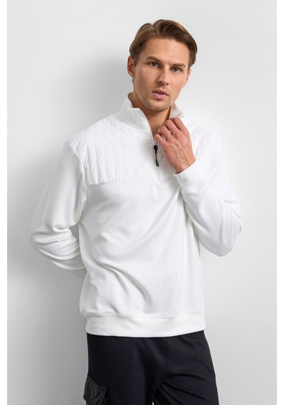 Backandbond Beyaz Regular Fit Dik Yaka Fermuarlı Sweatshirt