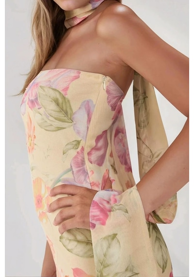 Hiccup Straplez Çiçek Desenli Tül Kuşaklı Bodycon Maxi Elbise Çok renkli