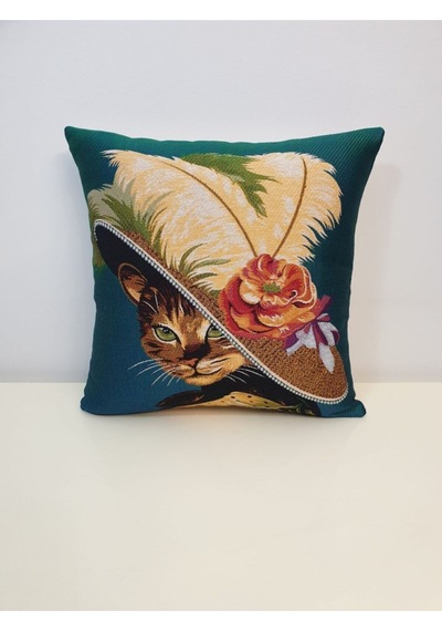 Goblen Şapkalı Kedi Desen Kırlent Kılıf Renkli