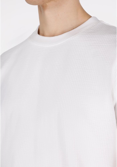 Colin's Colins Comfort Fit Yuvarlak Yaka Jakarlı Erkek Beyaz Kısa Kol Tişört Cl1073378 Cl1073378 Q1.v2 Wht Beyaz Colin's Colins Comfort Fit Yuvarlak Yaka Jakarlı Erkek Beyaz Kısa Kol Tişört Cl1073378 Cl1073378 Q1.v2 Wht Beyaz