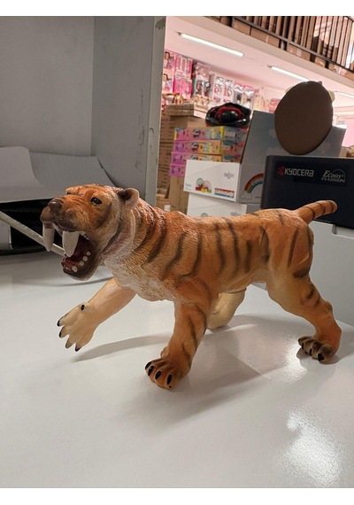 Plastik Oyuncak Büyük Boy Hayvan Smilodon Kaplan 17 Cm