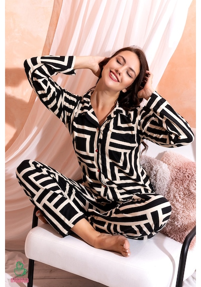 Nisanca Kışlık Düğmeli Ekose Desen Yılbaşı Temalı Kadın Süet Pijama Takımı Ekru