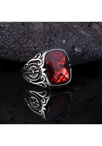 925 Ayar Gümüş Zirkon Taşlı Motif Desenli Model Yüzük