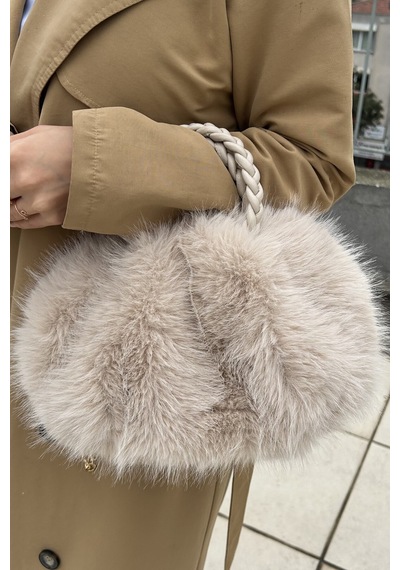 Mollycrush Kadın Bej Kürk Detaylı Zincirli Ve Örgü Saplı El Ve Omuz Çantası Yumuşak Peluş Kışlık Şık Baget Bej