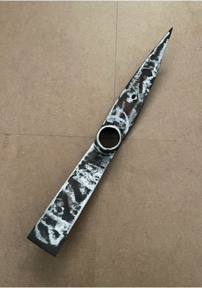 BCN SİVRİ KAZMA DÖVME ÇELİK ORMANCI KAZMASI MADENCİ KAZMASI 48CM