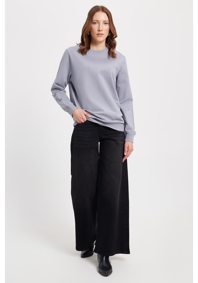 Tudors Kadın Oversize Geniş Kesim %100 Pamuk 2 İplik Bisiklet Yaka Açık Gri Sweatshirt -42616 Açık Gri Tudors Kadın Oversize Geniş Kesim %100 Pamuk 2 İplik Bisiklet Yaka Açık Gri Sweatshirt -42616 Açık Gri