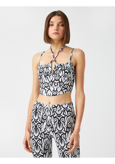 Koton Crop Atlet Pencere Detaylı Desenli Siyah Desenli 2sal30237ık 2SAL30237IK9D9 Siyah