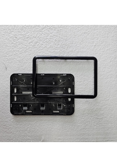Kare Plakalık Motosiklet Uyumlu Parlak Siyah Plastik 26x17cm