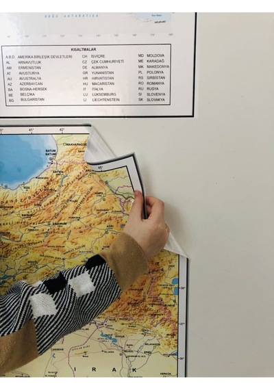 Türkiye Fikizi Ve Dünya Fiziki Haritası Seti Akıllı Kağıt Tahta D-Renkli