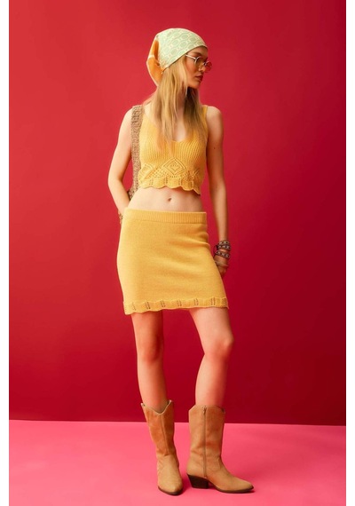 DeFacto Coool Slim Fit Dar Kesim Kroşe Mini Etek D3583AX24HSYL56 Sarı