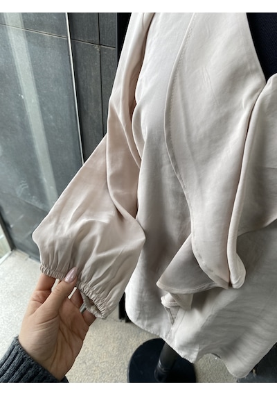 Pera Moda Büyük Beden Önü Fırfırlı Modal Bluz Gömlek Taş