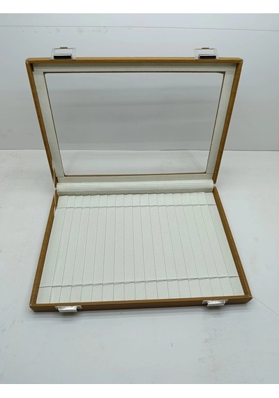 Cam Kapaklı Deri Kumaş Kahve-krem Renk 34 Cm / 24 Cm Bileklik Sergileme Standı