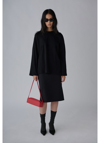 Suud Collection Siyah Uzun Kollu Oversize Tişört