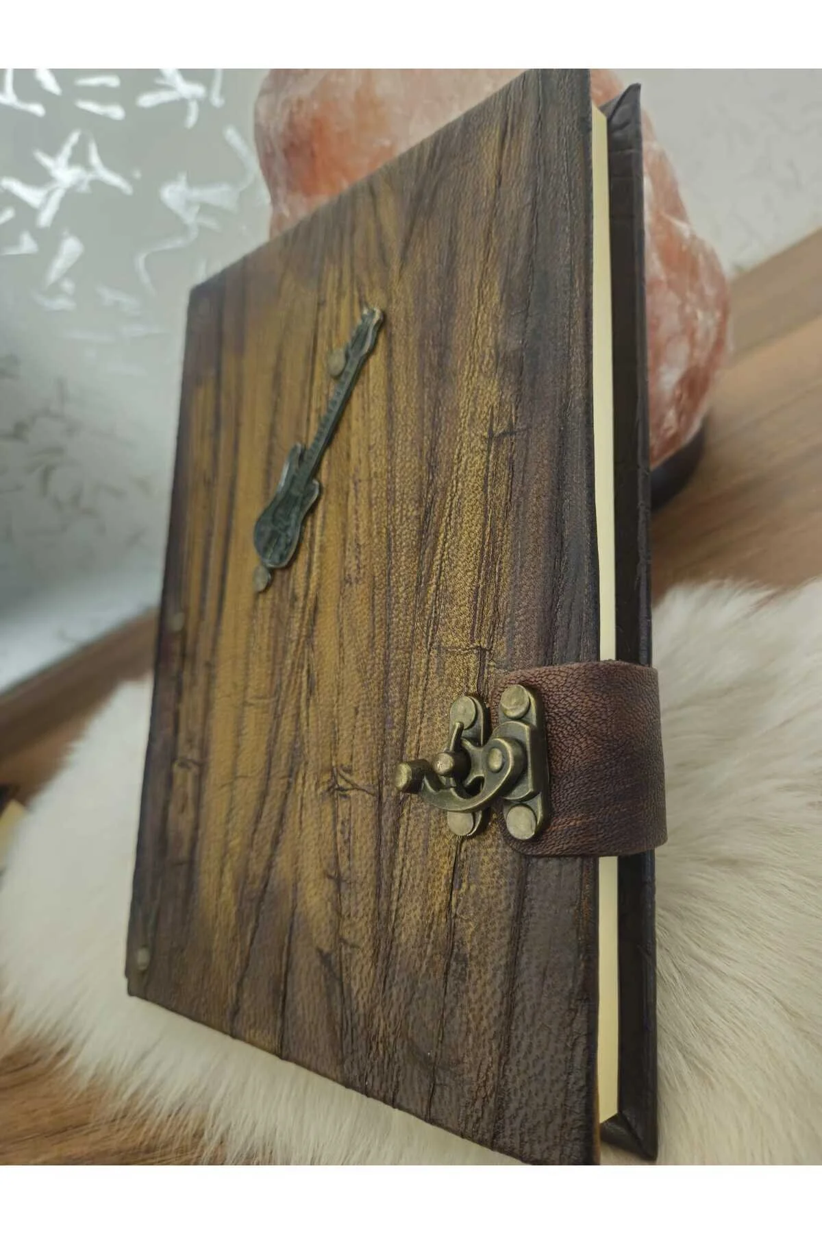 Bas Gitar Hakiki Deri Italyan Baskili Özel Desen El Yapımı Defter Açık Kahverengi