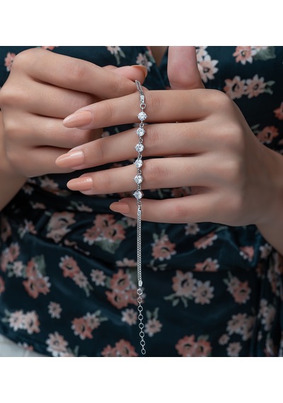 925 Ayar Zirkon Taşlı Kadın Gümüş Bileklik N11.4224
