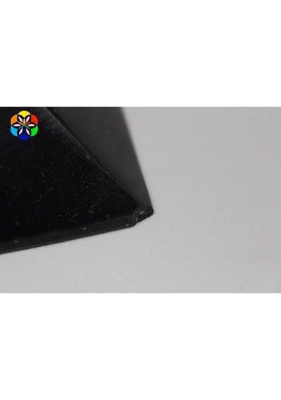 Obsidyen Taşı Piramit - 315Gr Hafif Kusurlu