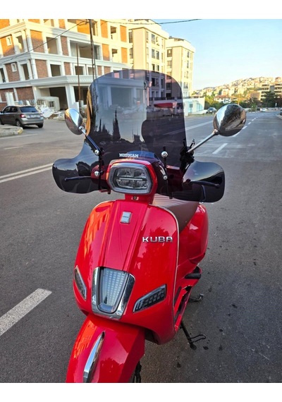 Motocam Küba Grace 50 Ön Cam 2023-2026 Model 37cm Siyah Renkli Elcikli Aparatsız