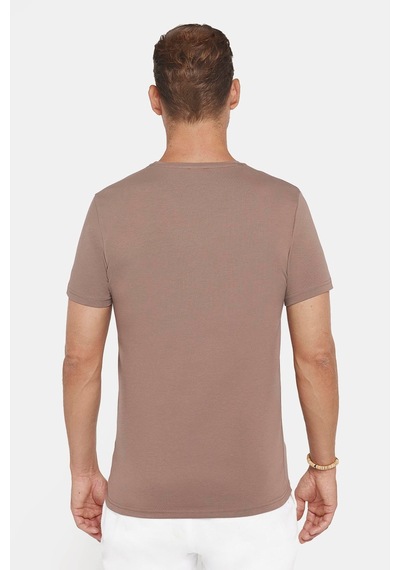 Tudors Erkek Slim Fit Dar Kesim Pamuklu Likralı Esnek Kumaş Basic Kahverengi Bisiklet Yaka Tişört-31217 Kahverengi Tudors Erkek Slim Fit Dar Kesim Pamuklu Likralı Esnek Kumaş Basic Kahverengi Bisiklet Yaka Tişört-31217 Kahverengi