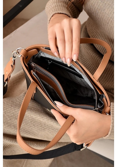 Just Polo Kadın Orijinal Lakos Spor El Ve Omuz Çantası Shoulder Bag Ebat : 20 X 24 Cm Siyah - Camel