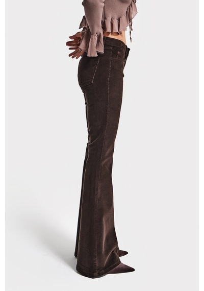 Itsbasic Kadın Koyu Kahverengi 26w5-136 Low Waist Flare Fit İnce Fitilli Velvet Kadife Kumaş Pantolon Koyu Kahve