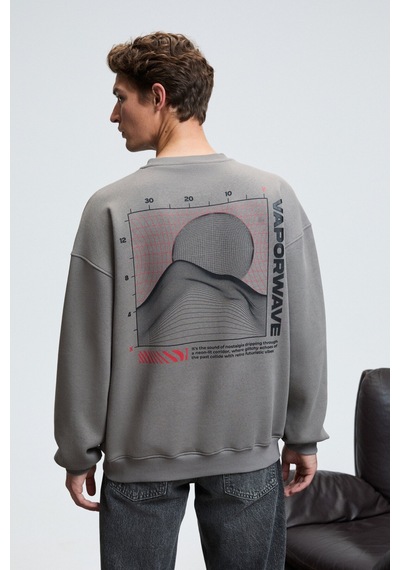 Grimelange PERCY Erkek Yuvarlak Yaka Göğsü Baskılı Sırtı Baskılı Oversize Koyu Gri Sweatshirt