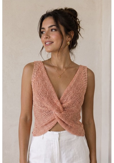 Neden Tekstil Twist Knot Detaylı Premium Kadın Triko Bluz V Yaka Örgü Dokulu Şık Crop Tasarım - Somon