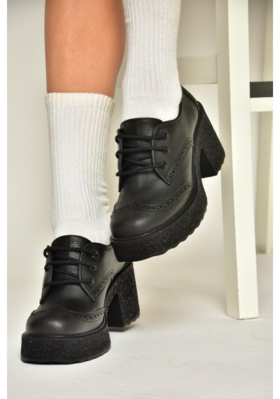 Fox Shoes T996157009 Siyah Kalın Topuklu Kadın Ayakkabı Siyah