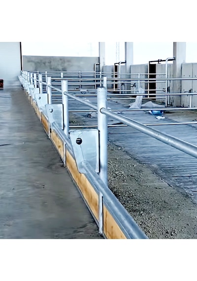 Eşref Şekerli Tasarımı Pratik Yemlik Aparatı Yem Kilidi