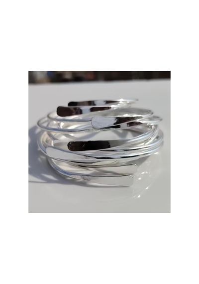 Armora Model Yassı Spiral Modern Kelepçe Bileklik Gümüş