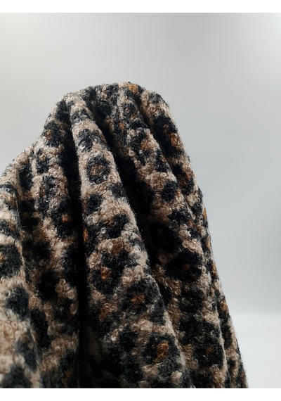 Leopar Desenli Buklet Kumaş