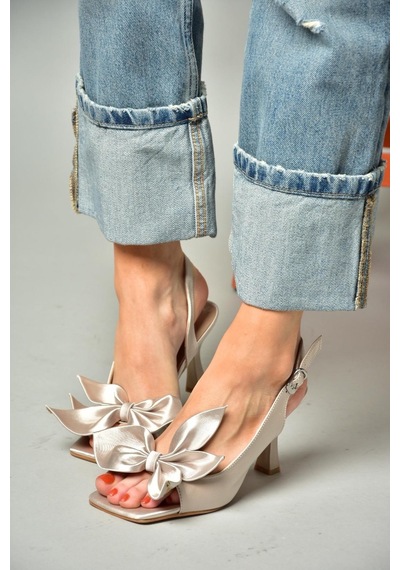 Fox Shoes K749384904 Ten Kumaş Kadın Topuklu Ayakkabı Ten Rengi