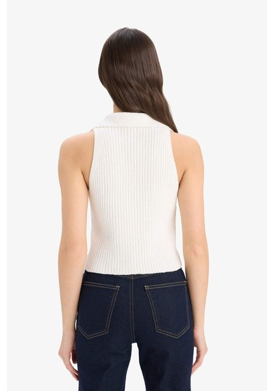 DeFacto Coool Slim Fit Dar Kesim Düğmeli Triko Yelek	 D3584AX25SPER222 Ekru