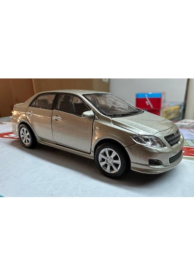 Oyuncak Metal Model Araba 1/36 Çek Bırak 2009 Toyota Corolla Açık Kahve