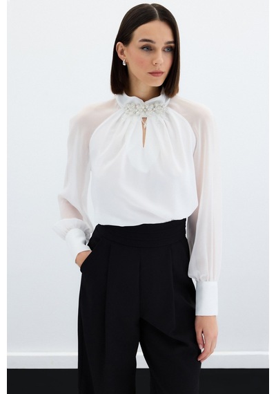 Sateen Yaka Aksesuarlı Bluz - Ekru-133754 Ekru